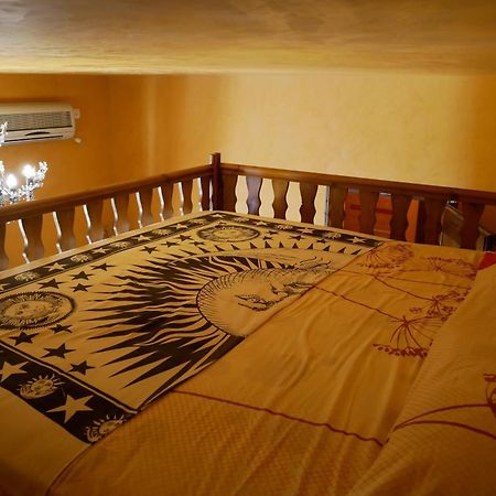 Casa Di Luce Bed & Breakfast Agia Marina  Ngoại thất bức ảnh