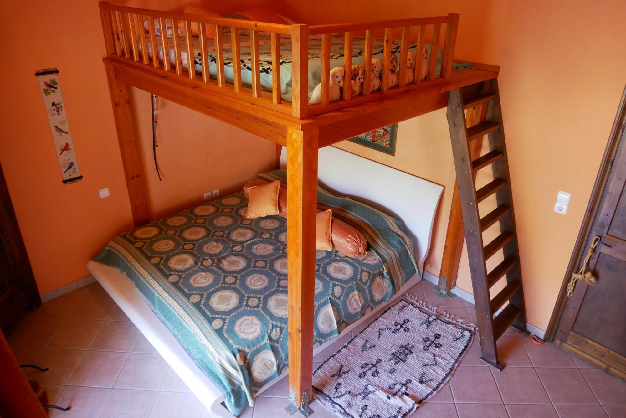 Casa Di Luce Bed & Breakfast Agia Marina  Ngoại thất bức ảnh